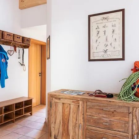 Basecamp Apartments *
